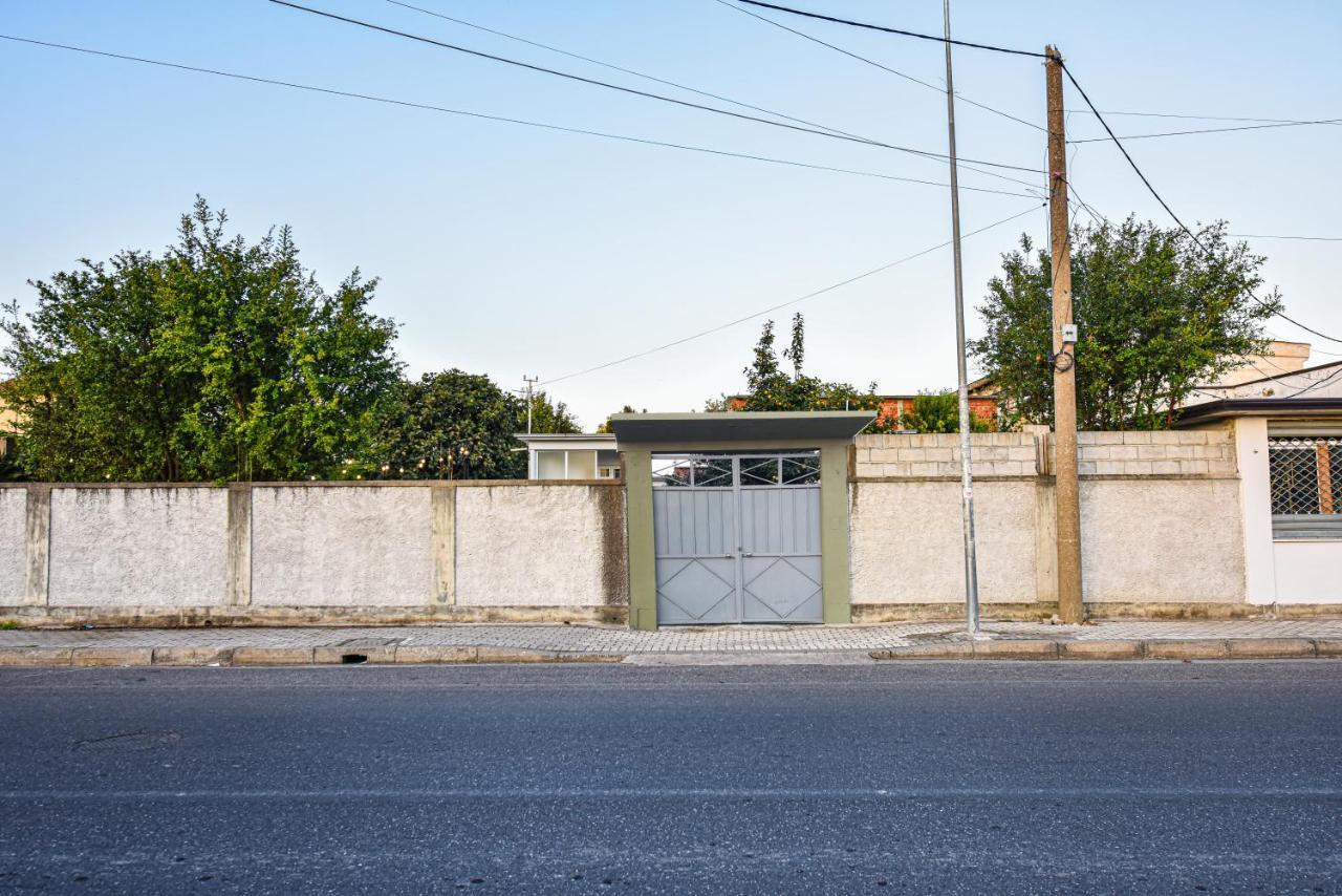 Villa Alba Shkoder Luaran gambar